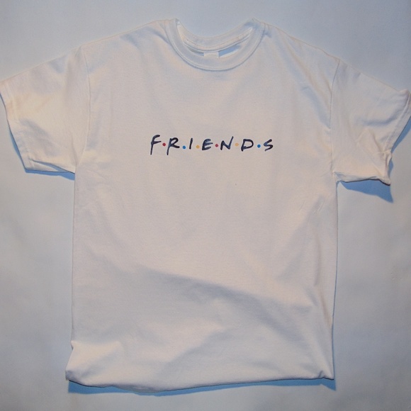Tops - 🆕Friends T-shirt